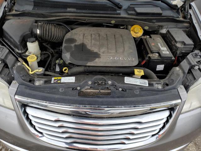 Photo 11 from auction – 2014 CHRYSLER TOWN & COU with VIN 2C4RC1BG4ER203694