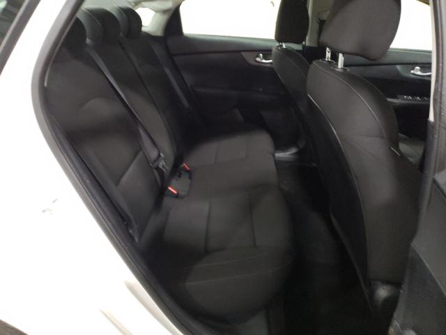Photo 10 from auction – 2019 KIA FORTE FE with VIN 3KPF24AD3KE075038