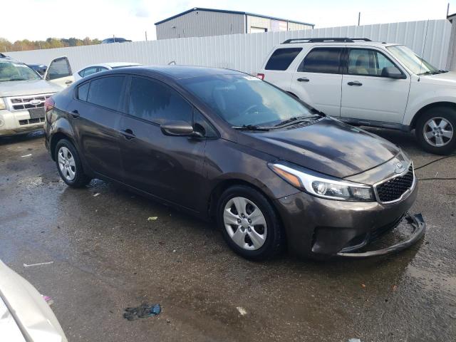 Photo 4 from auction – 2018 KIA FORTE LX with VIN 3KPFK4A77JE176818