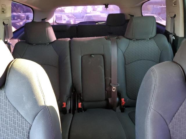 Photo 10 from auction – 2010 CHEVROLET TRAVERSE L with VIN 1GNLRFED2AS109512