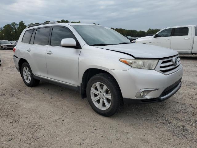 Photo 4 from auction – 2012 TOYOTA HIGHLANDER with VIN 5TDZK3EH2CS068772