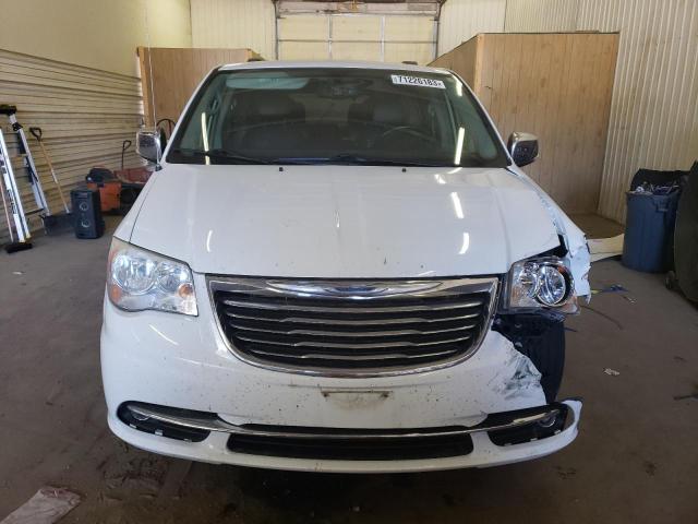 Photo 5 from auction – 2014 CHRYSLER TOWN & COU with VIN 2C4RC1CG6ER338643