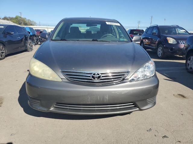 Photo 5 from auction – 2005 TOYOTA CAMRY LE with VIN 4T1BE32K65U552401