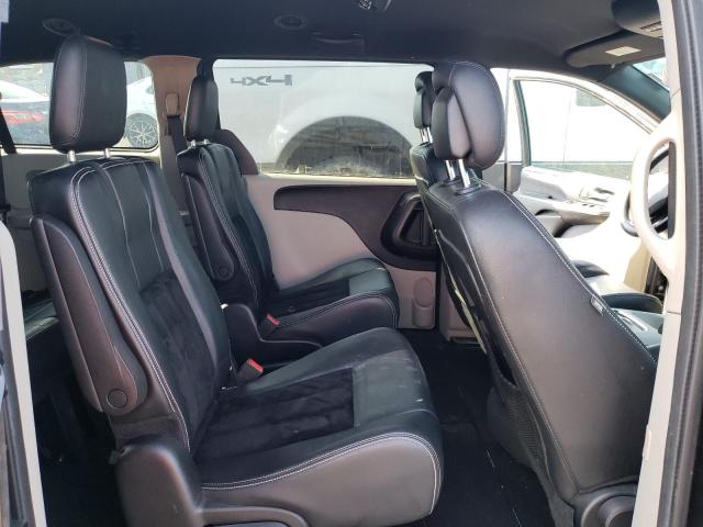 Photo 11 from auction – 2017 DODGE GRAND CARA with VIN 2C4RDGCG5HR848292