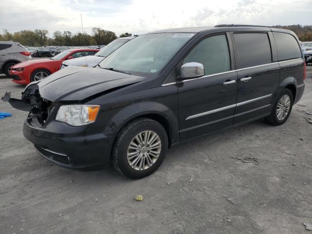 Photo 1 from auction – 2015 CHRYSLER TOWN & COU with VIN 2C4RC1CG9FR726841
