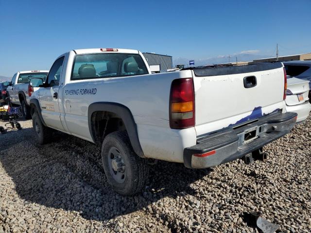 Photo 2 from auction – 2002 CHEVROLET SILVERADO with VIN 1GCHC24U62E130132