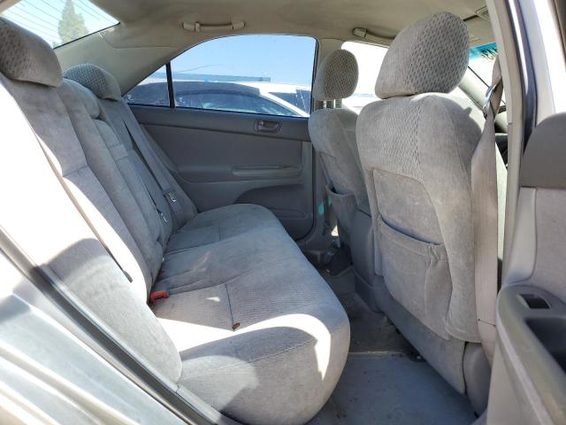 Photo 10 from auction – 2004 TOYOTA CAMRY LE with VIN 4T1BE32K44U831618