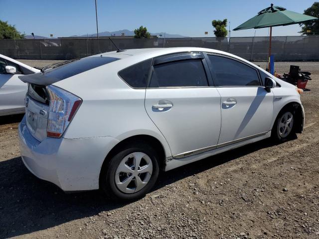 Photo 3 from auction – 2011 TOYOTA PRIUS with VIN JTDKN3DUXB5369074