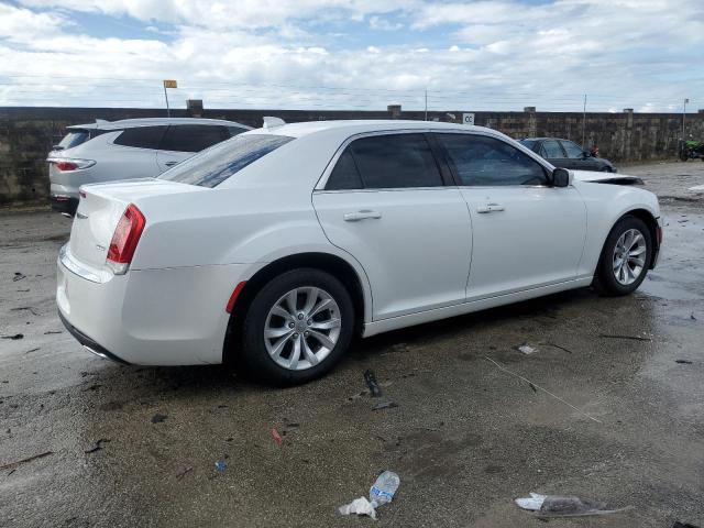 Photo 3 from auction – 2015 CHRYSLER 300 LIMITE with VIN 2C3CCAAG8FH930064