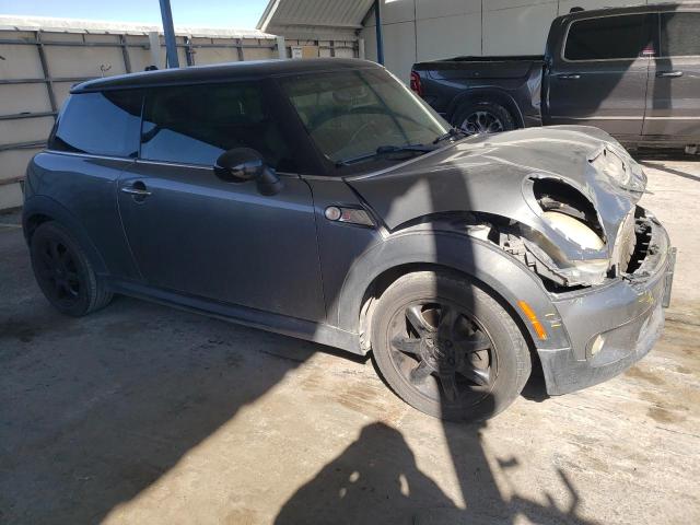 Photo 4 from auction – 2010 MINI COOPER S with VIN WMWMF7C54ATZ70365