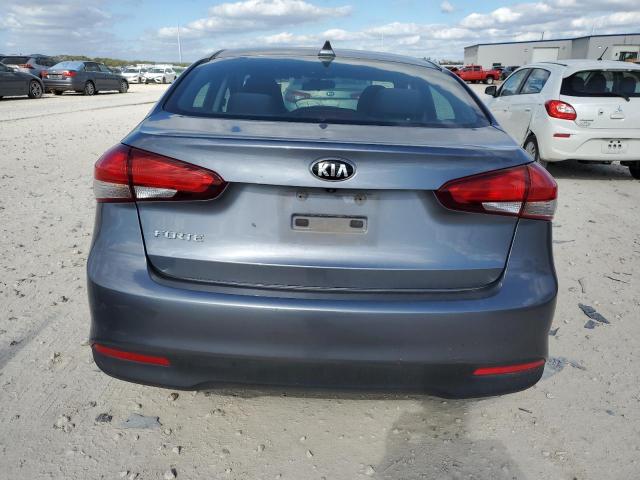 Photo 6 from auction – 2018 KIA FORTE LX with VIN 3KPFL4A78JE195455