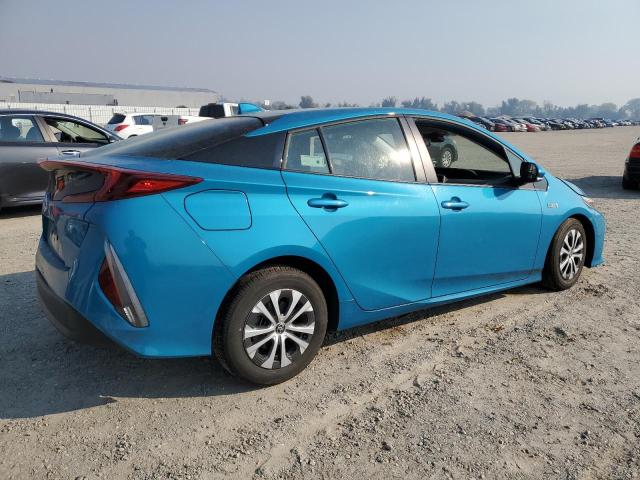 Photo 3 from auction – 2022 TOYOTA PRIUS PRIM with VIN JTDKAMFP8N3204780