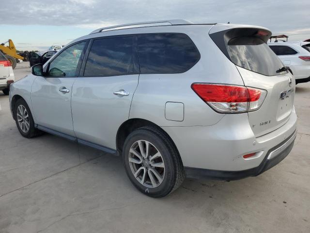 Photo 2 from auction – 2016 NISSAN PATHFINDER with VIN 5N1AR2MN4GC616638