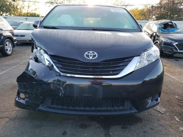 Photo 5 from auction – 2015 TOYOTA SIENNA LE with VIN 5TDKK3DC4FS643210