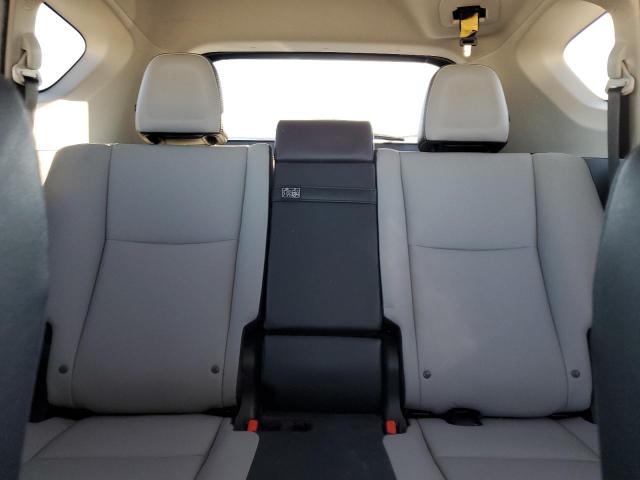 Photo 10 from auction – 2018 TOYOTA RAV4 HV LI with VIN JTMDJREV3JD155367