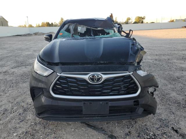 Photo 5 from auction – 2022 TOYOTA HIGHLANDER with VIN 5TDCZRAH0NS090329