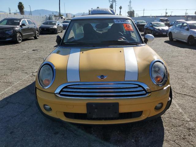 Photo 5 from auction – 2009 MINI COOPER with VIN WMWMF33559TT69714