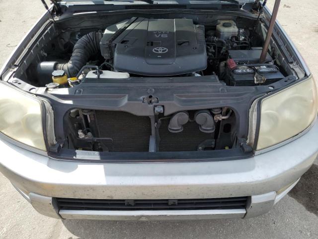 Photo 12 from auction – 2004 TOYOTA 4RUNNER SR with VIN JTEZU14R040031616