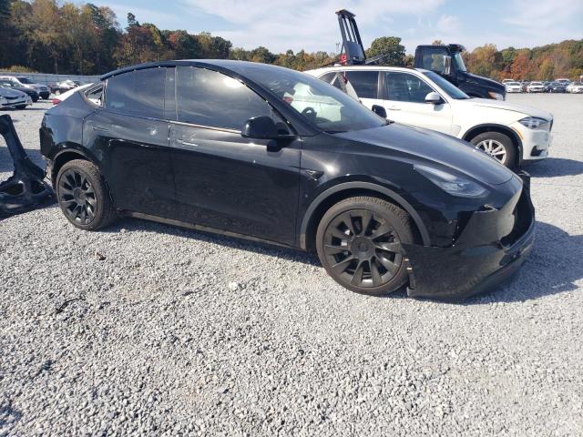 Photo 4 from auction – 2021 TESLA MODEL Y with VIN 5YJYGAEE8MF207820