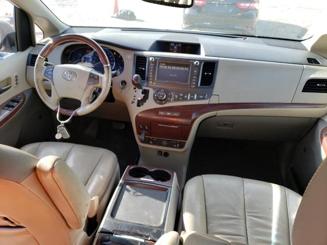 Photo 8 from auction – 2011 TOYOTA SIENNA XLE with VIN 5TDYK3DC9BS034800