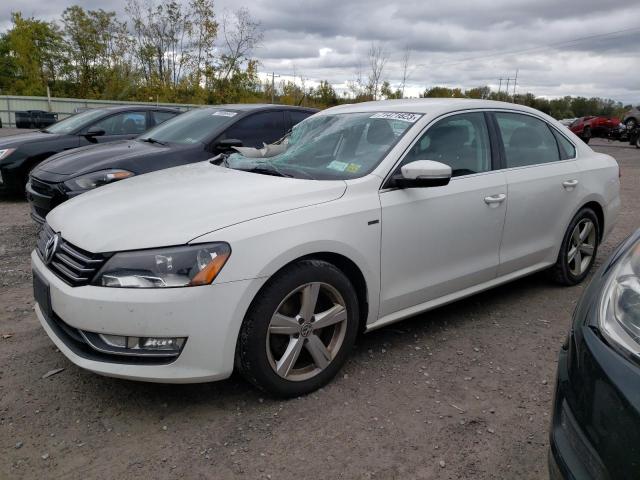 VOLKSWAGEN PASSAT S 2015 with VIN 1VWAT7A32FC103194 - Photo from auction
