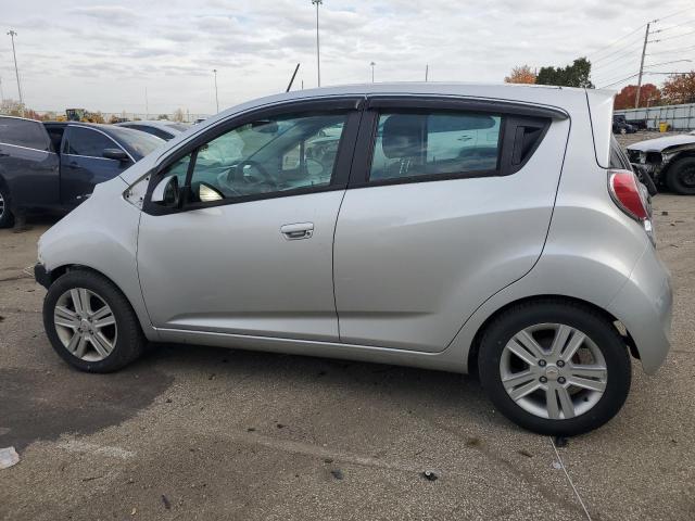 Foto 2 de la subasta – 2014 CHEVROLET SPARK LS con VIN KL8CA6S97EC470551