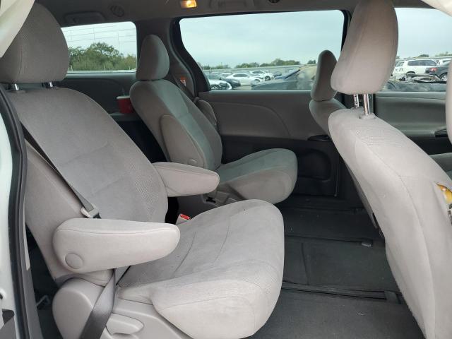 Photo 11 from auction – 2015 TOYOTA SIENNA with VIN 5TDZK3DCXFS549718