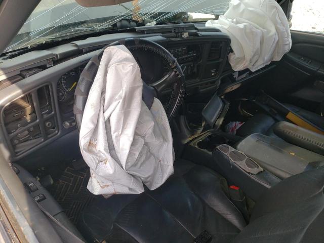 Photo 8 from auction – 2001 CHEVROLET SILVERADO with VIN 2GCEC19T111123134