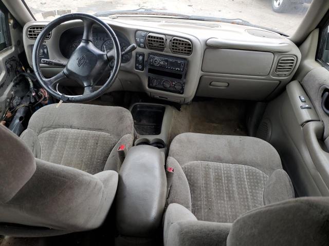 Photo 8 from auction – 2002 CHEVROLET BLAZER with VIN 1GNDT13W12K220275