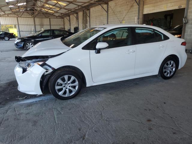 TOYOTA COROLLA LE 2022 with VIN 5YFEPMAE5NP327221 - Photo from auction