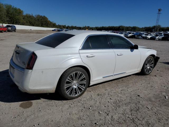Photo 3 from auction – 2014 CHRYSLER 300 S with VIN 2C3CCABG4EH146039