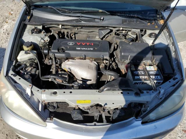Photo 11 from auction – 2002 TOYOTA CAMRY LE with VIN 4T1BE32K42U100233
