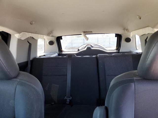Photo 10 from auction – 2011 TOYOTA FJ CRUISER with VIN JTEBU4BF2BK113330