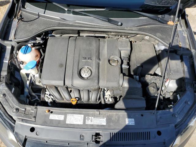Photo 11 from auction – 2013 VOLKSWAGEN PASSAT S with VIN 1VWAP7A3XDC096884