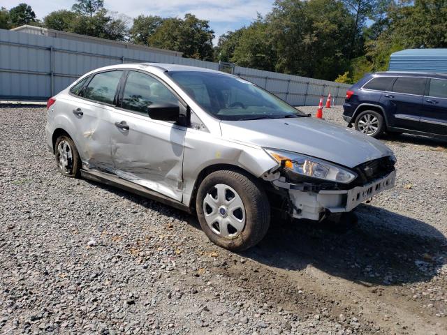 Photo 4 from auction – 2017 FORD FOCUS S with VIN 1FADP3E20HL243820