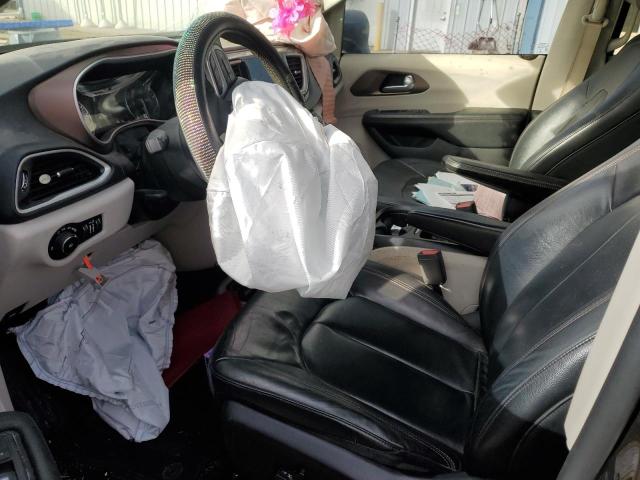 Photo 7 from auction – 2017 CHRYSLER PACIFICA T with VIN 2C4RC1BG6HR511504