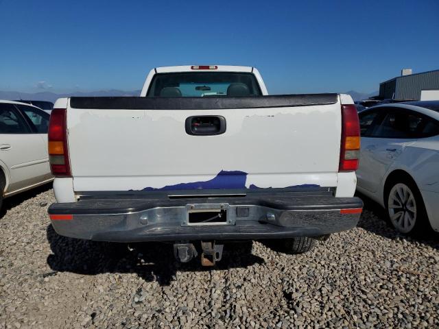 Photo 6 from auction – 2002 CHEVROLET SILVERADO with VIN 1GCHC24U62E130132