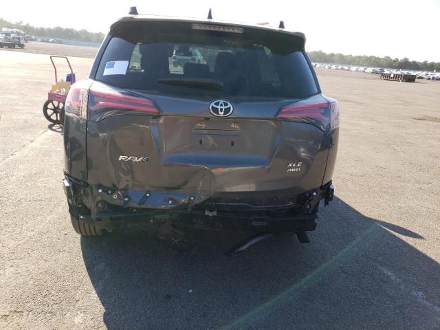 Photo 6 from auction – 2017 TOYOTA RAV4 XLE with VIN JTMRFREV9HJ710230