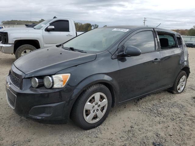 CHEVROLET SONIC LS 2015 con VIN 1G1JA6SH3F4136883 - Foto de la subasta