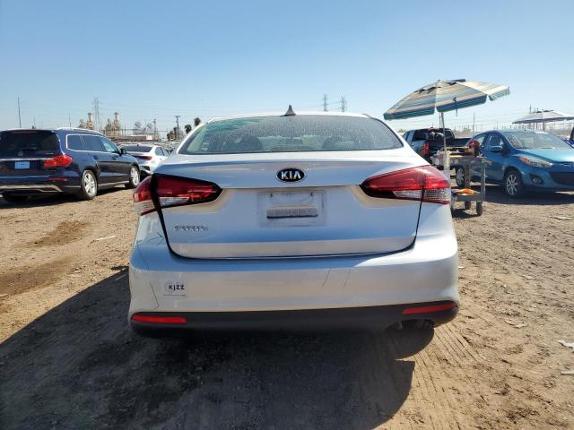 Photo 6 from auction – 2018 KIA FORTE LX with VIN 3KPFK4A70JE227043