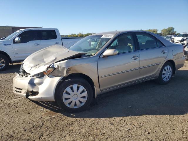 TOYOTA CAMRY LE 2004 with VIN 4T1BE32K74U853628 - Photo from auction