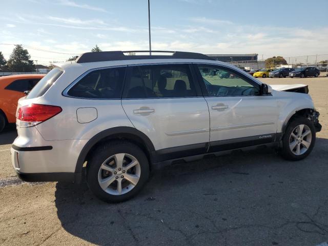 Photo 3 from auction – 2013 SUBARU OUTBACK 3. with VIN 4S4BRDKCXD2206154