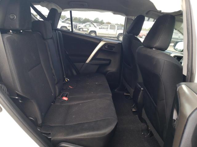 Photo 10 from auction – 2015 TOYOTA RAV4 LE with VIN 2T3BFREV4FW270577