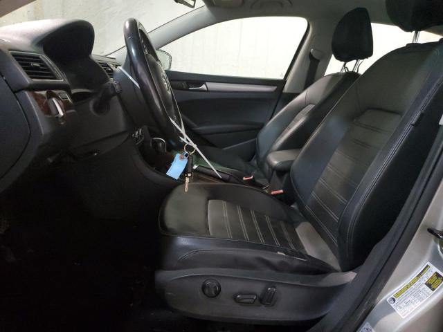 Photo 7 from auction – 2012 VOLKSWAGEN PASSAT SEL with VIN 1VWCH7A39CC023011