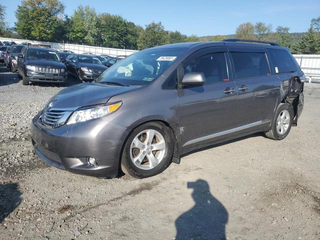 TOYOTA SIENNA LE 2015 with VIN 5TDKK3DC9FS646863 - Photo from auction