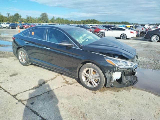 Photo 4 from auction – 2019 HYUNDAI SONATA LIM with VIN 5NPE34AF5KH787752