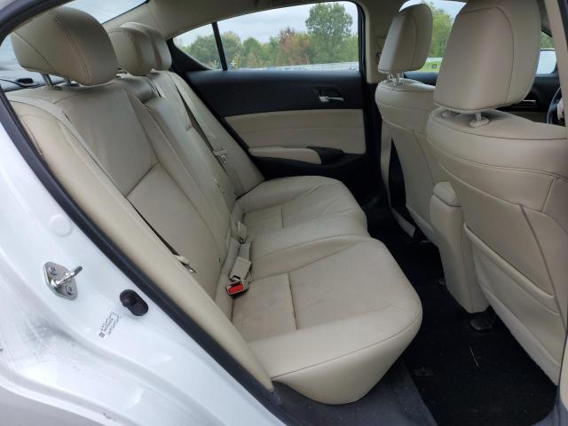 Photo 10 from auction – 2015 ACURA ILX 20 PRE with VIN 19VDE1F52FE007780
