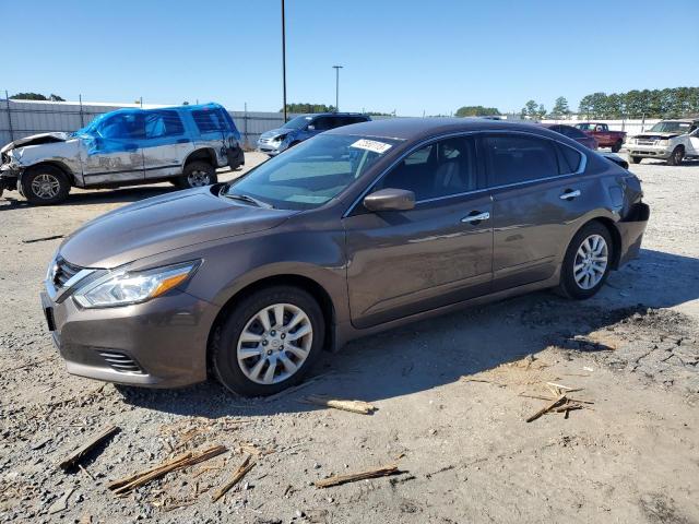 NISSAN ALTIMA 2.5 2017 with VIN 1N4AL3AP6HC213091 - Photo from auction