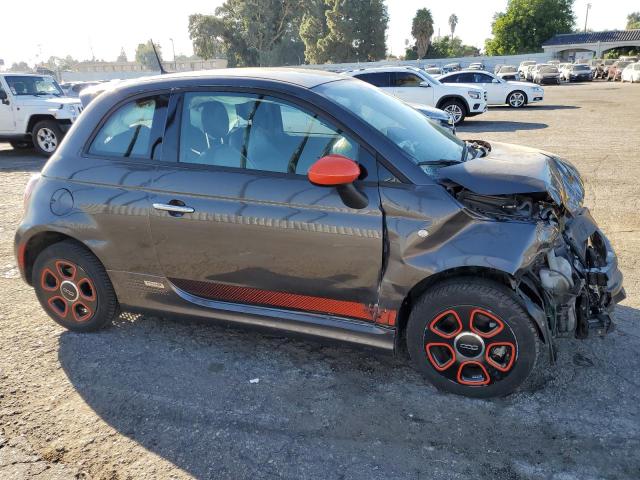 Photo 4 from auction – 2018 FIAT 500 ELECTR with VIN 3C3CFFGE1JT377297