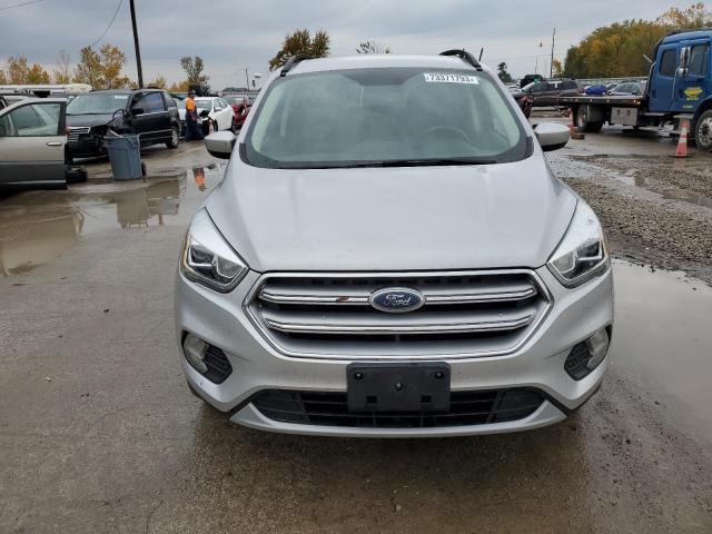 Photo 5 from auction – 2017 FORD ESCAPE SE with VIN 1FMCU9GD5HUB38258